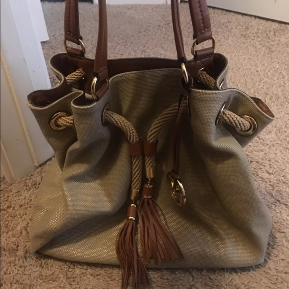 Michael kors handbag - Picture 1 of 4